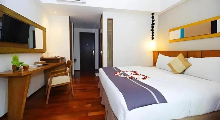 Bed in The Silk Art Design Hotel