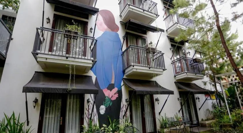 The Silk at Dago Boutique Hotel