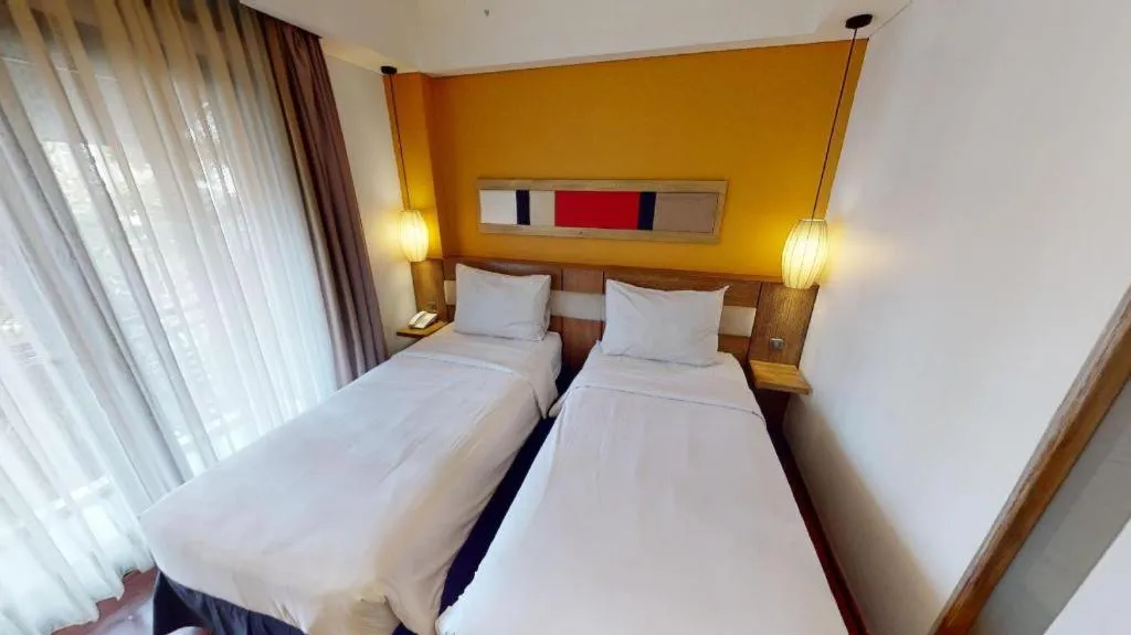 Bed in The Silk at Dago Boutique Hotel