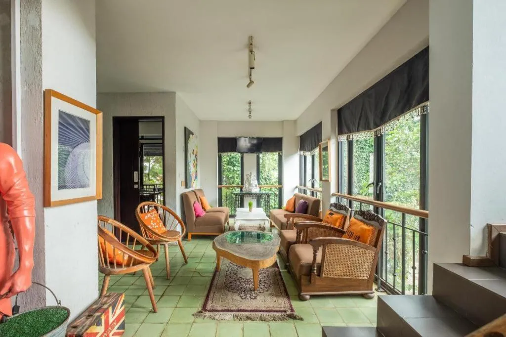 The Silk at Dago Boutique Hotel