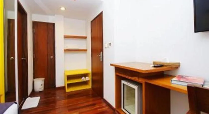 Bed in The Silk at Dago Boutique Hotel