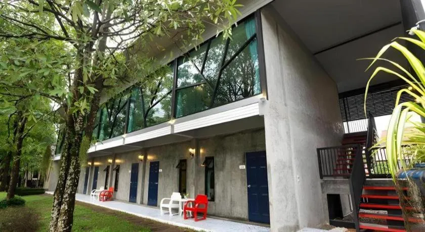 The Forest Home Resort