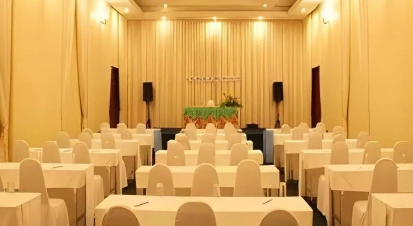 The Forest Home Resort