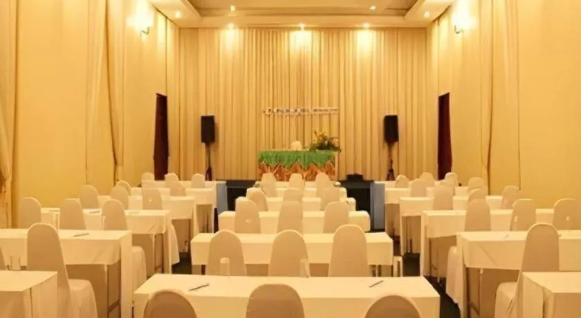 The Forest Home Resort