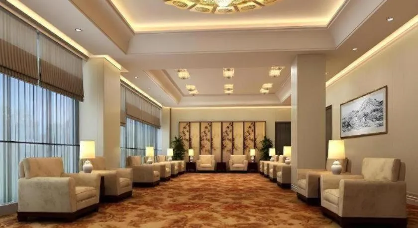 Yuncheng Jianguo Hotel
