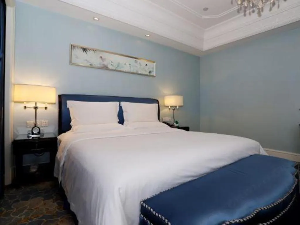 Bed in Yuncheng Jianguo Hotel