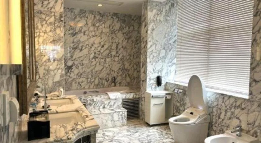 Yuncheng Jianguo Hotel