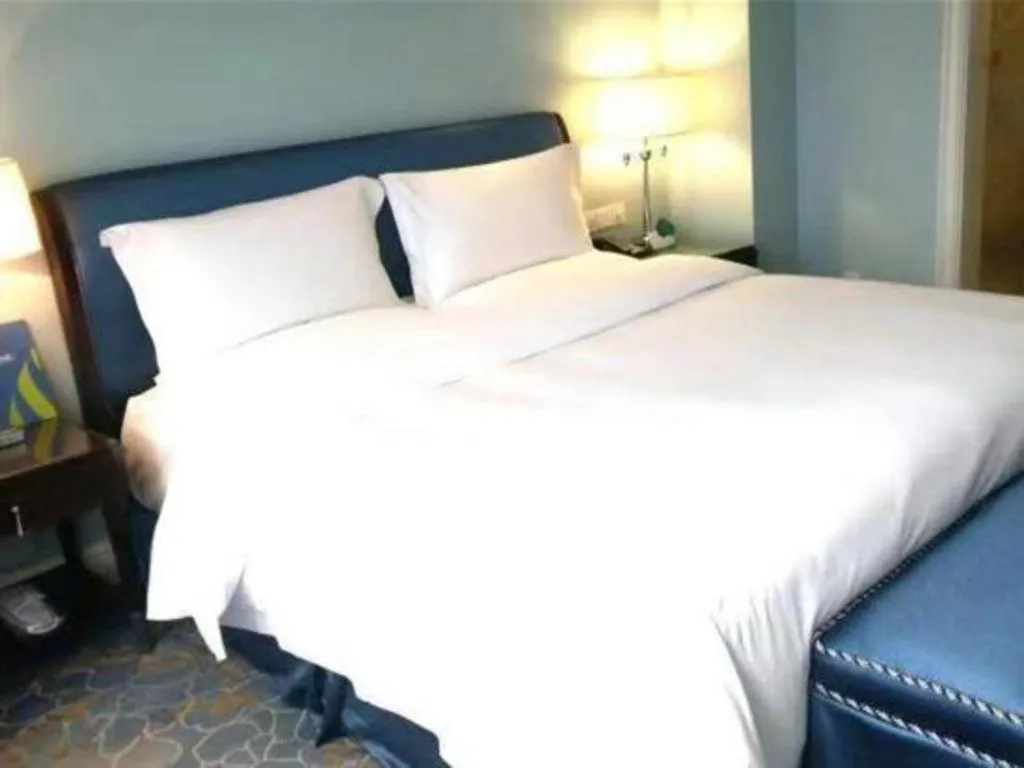 Bed in Yuncheng Jianguo Hotel