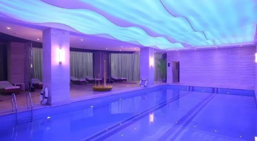 Yuncheng Jianguo Hotel