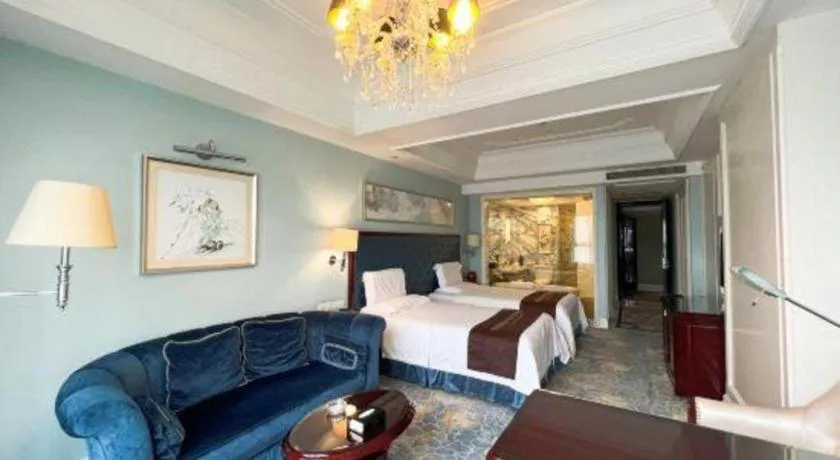 Bed in Yuncheng Jianguo Hotel