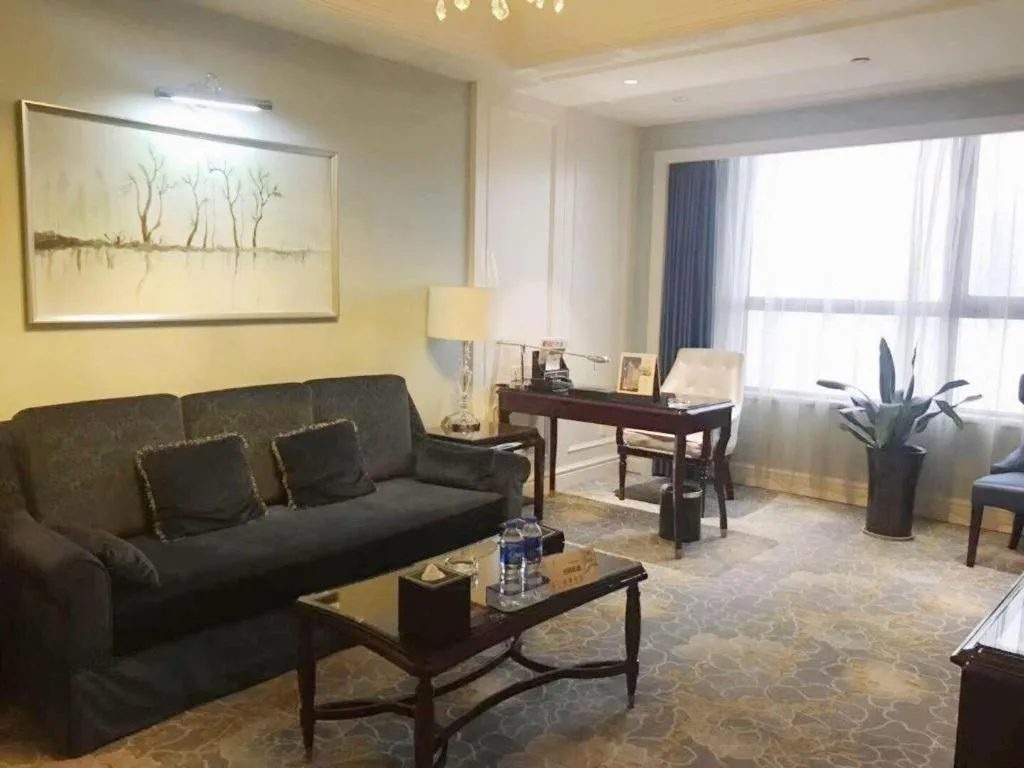 Yuncheng Jianguo Hotel