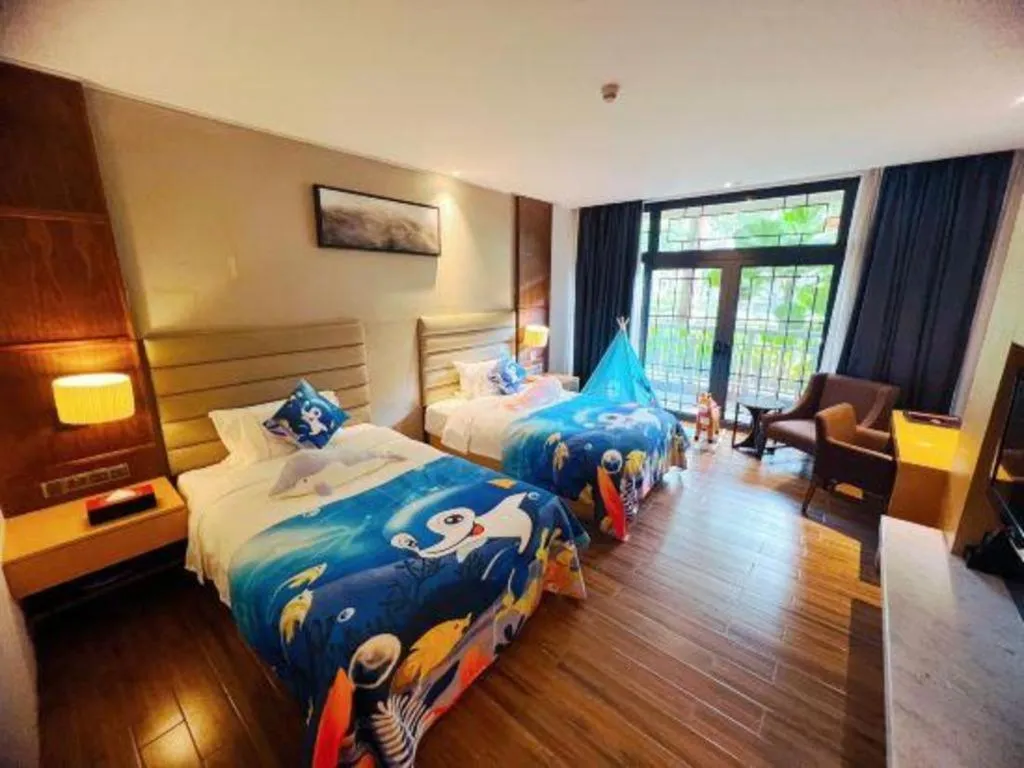 Bed in Eadry Royal Garden Hotel Haikou