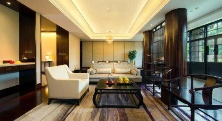 Eadry Royal Garden Hotel Haikou