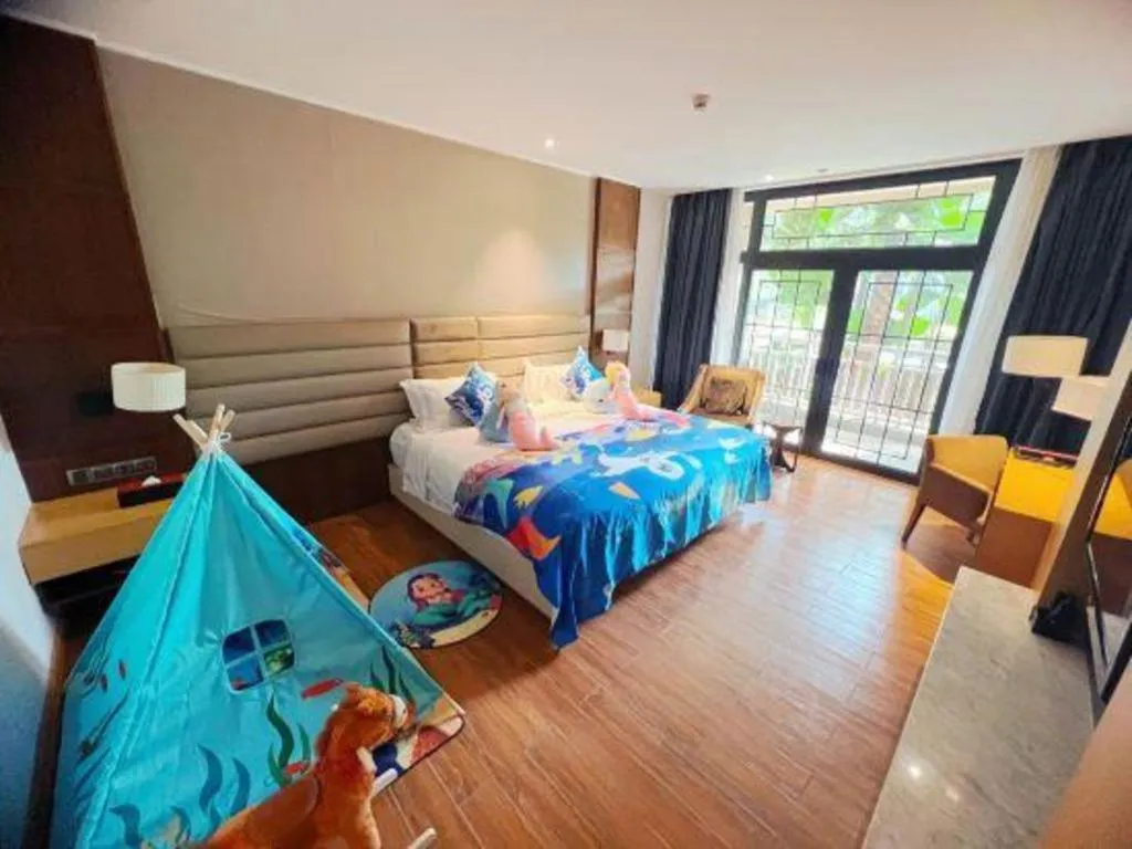 Bed in Eadry Royal Garden Hotel Haikou