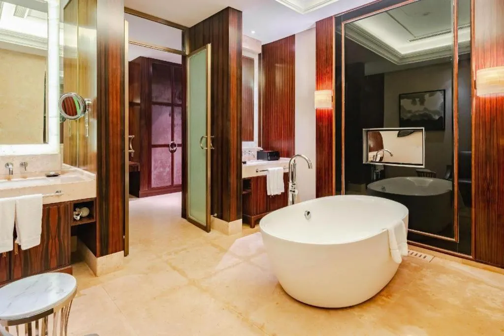 Eadry Royal Garden Hotel Haikou