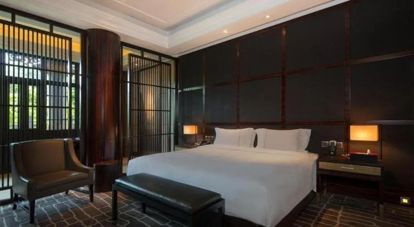 Bed in Eadry Royal Garden Hotel Haikou