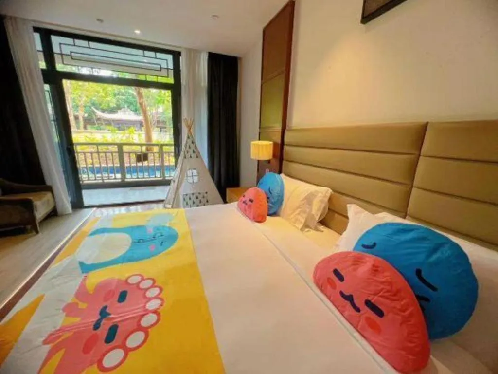 Bed in Eadry Royal Garden Hotel Haikou