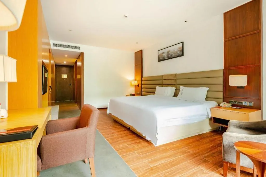 Bed in Eadry Royal Garden Hotel Haikou