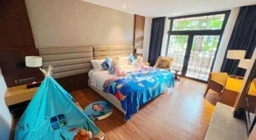 Bed in Eadry Royal Garden Hotel Haikou