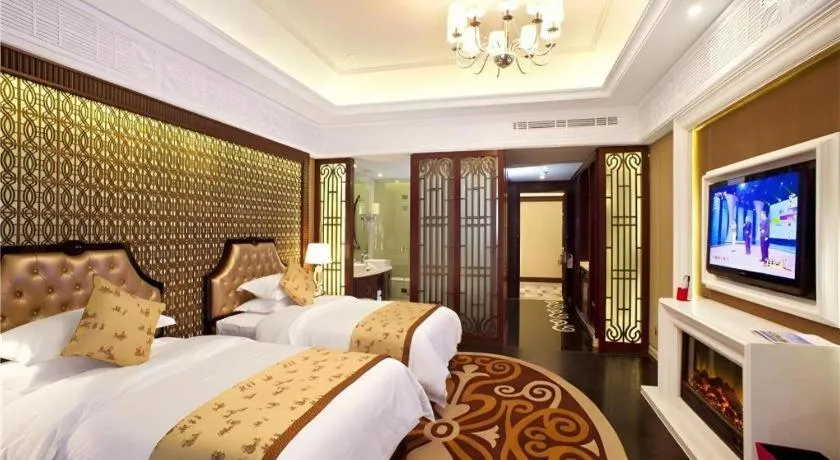 Bed in Eden Club House