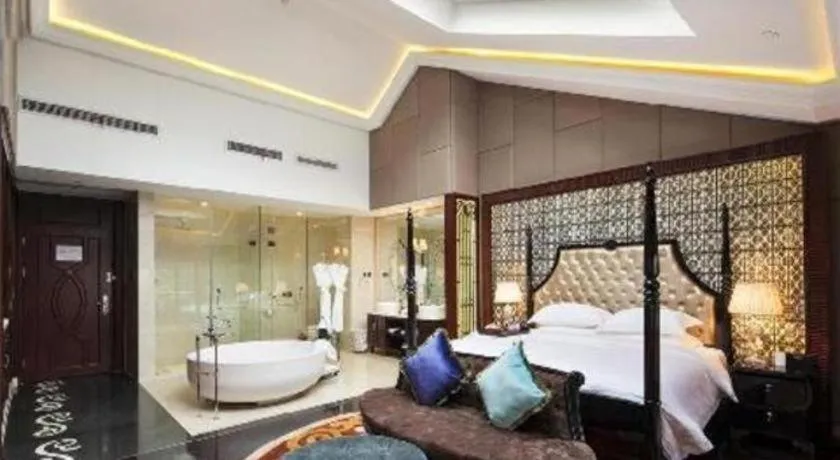 Bed in Eden Club House