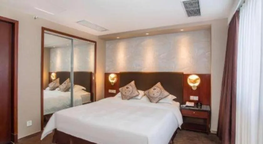 Bed in Friendship Hotel