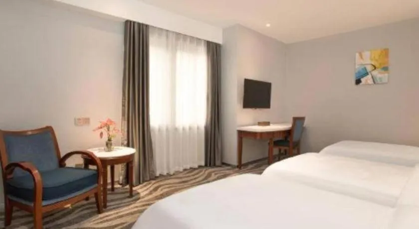 Bed in Friendship Hotel