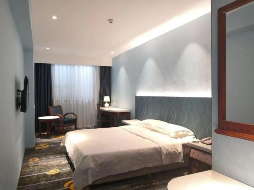 Bed in Friendship Hotel