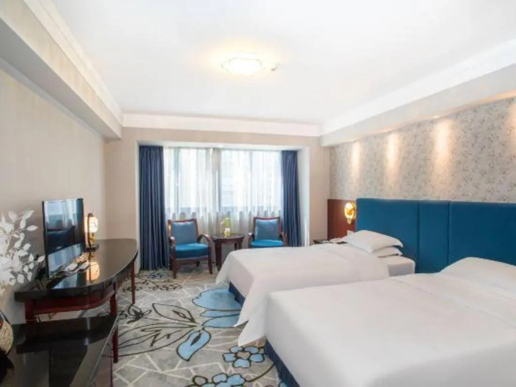 Bed in Friendship Hotel