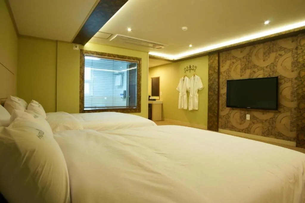 Bed in Hotel W Shinjeju