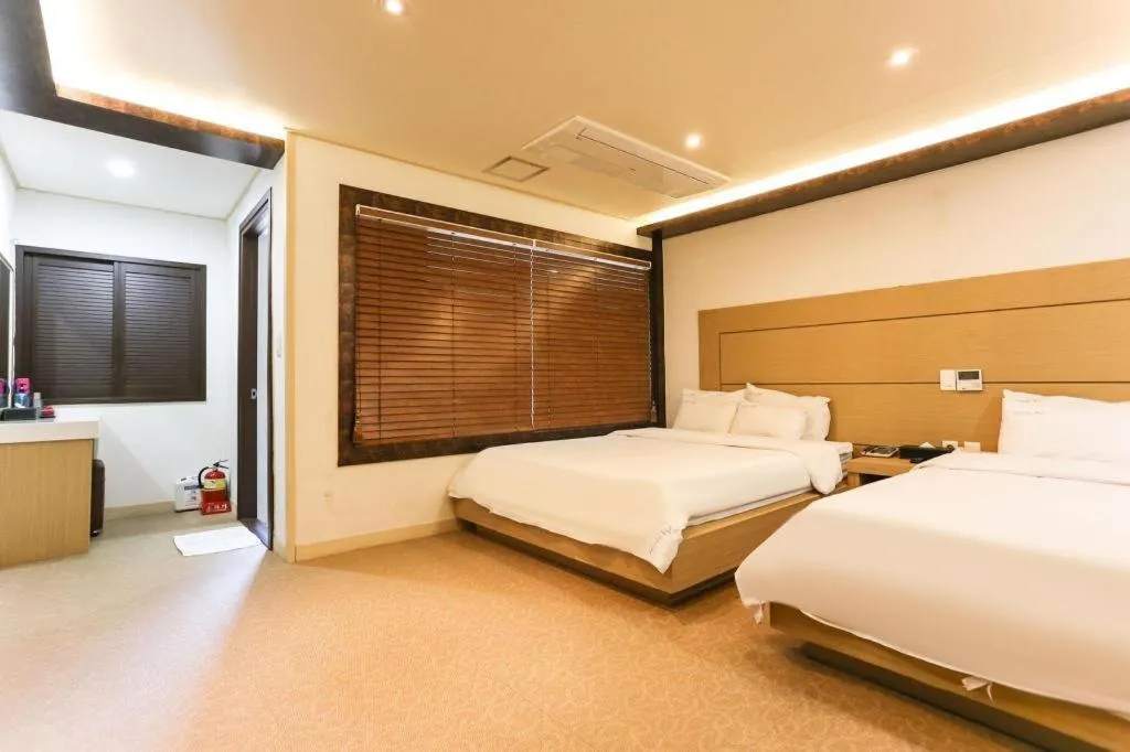 Bed in Hotel W Shinjeju