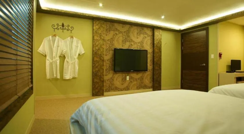 Bed in Hotel W Shinjeju