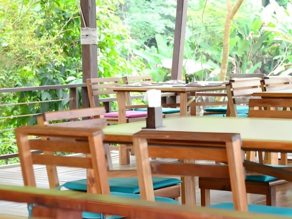 Khaothong Terrace Resort