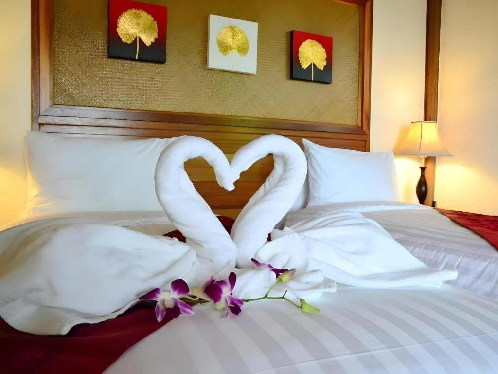 Bed in Khaothong Terrace Resort