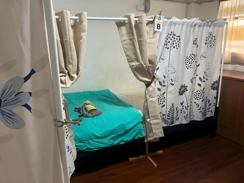 Bed in Kamin Bird Hostel