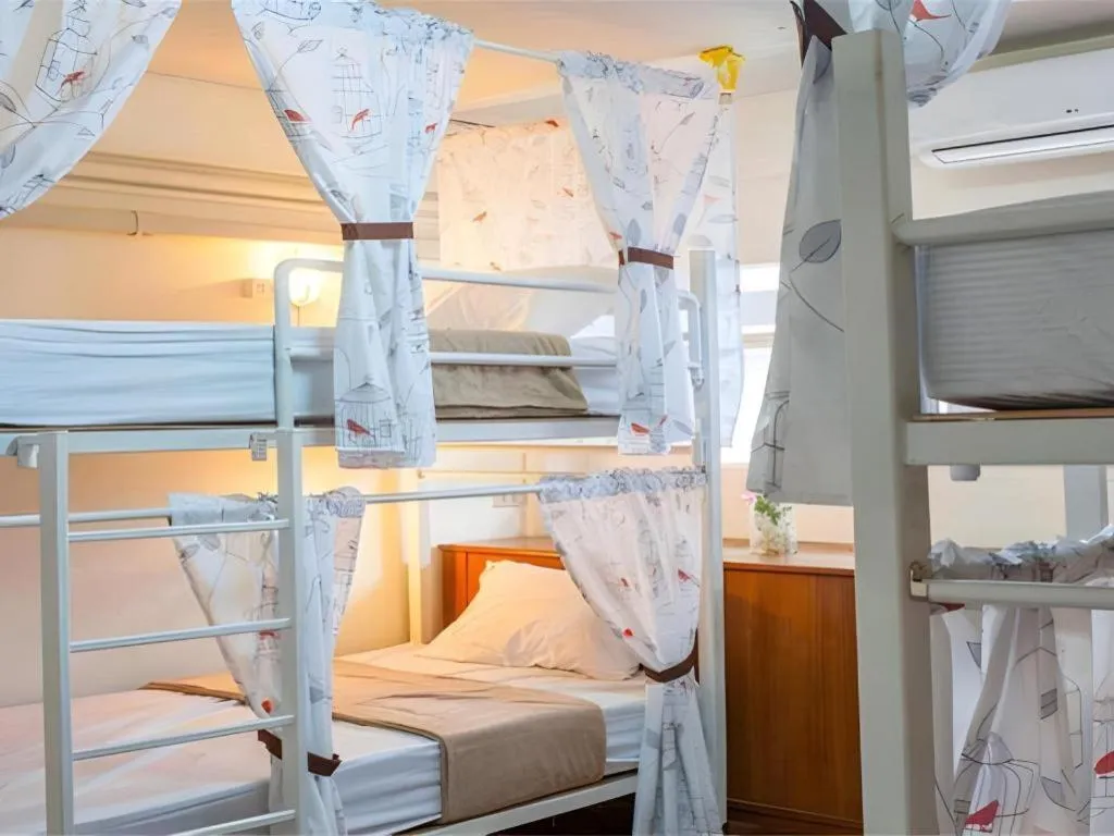 Bed in Kamin Bird Hostel