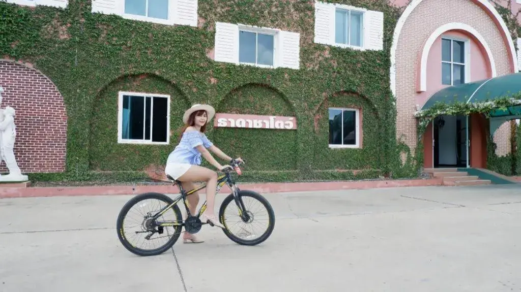 Thada Chateau Hotel Thada Chateau Hotel