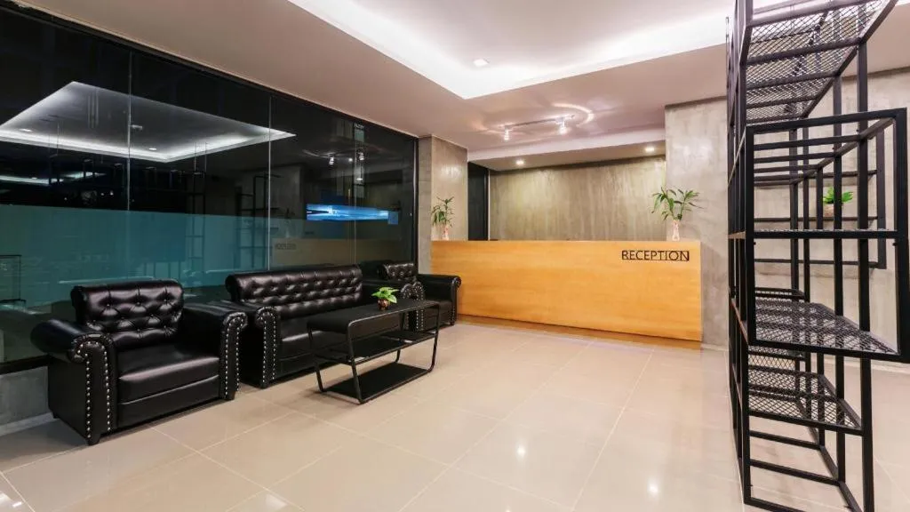 B2 South Pattaya Premier Hotel