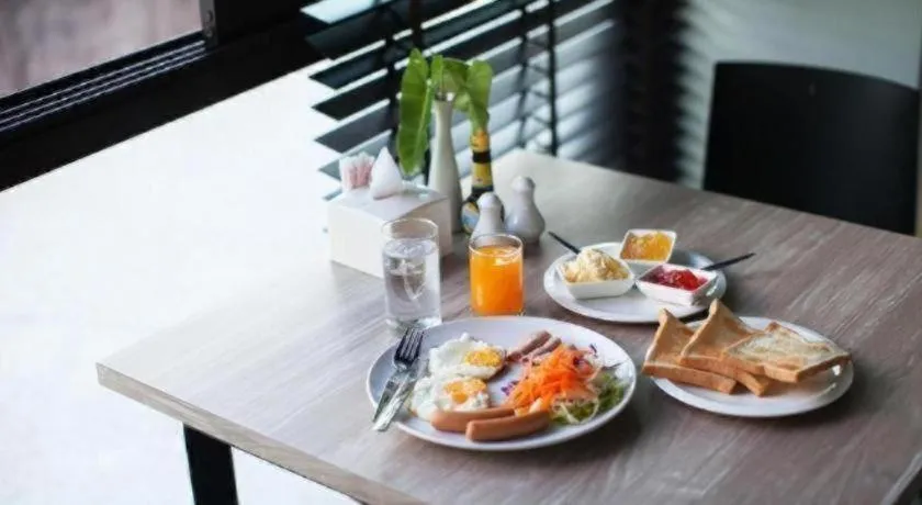 B2 South Pattaya Premier Hotel