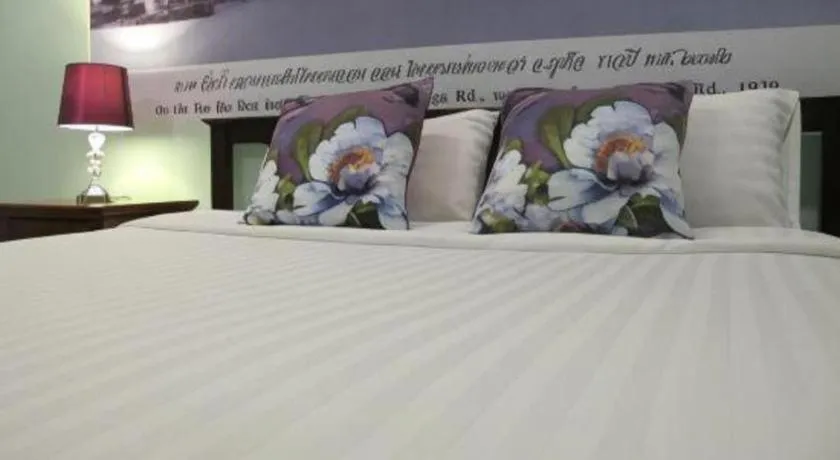 Bed in Machima House