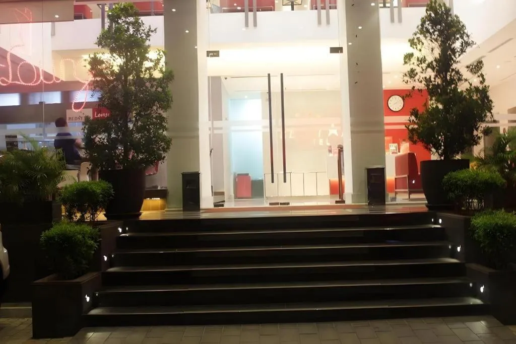 Redstar Hotel Jakarta