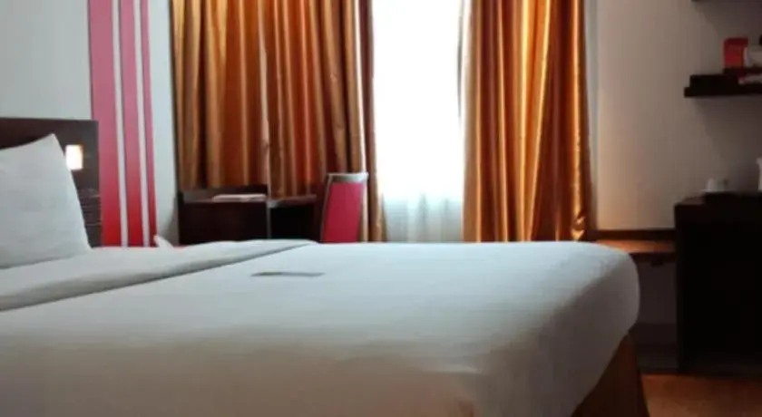 Bed in Redstar Hotel Jakarta Bed in Redstar Hotel Jakarta