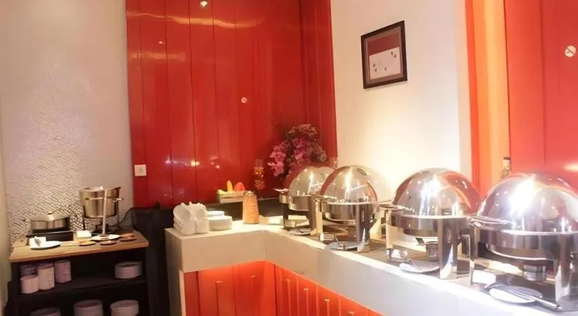 Redstar Hotel Jakarta