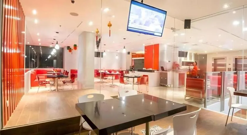 Redstar Hotel Jakarta