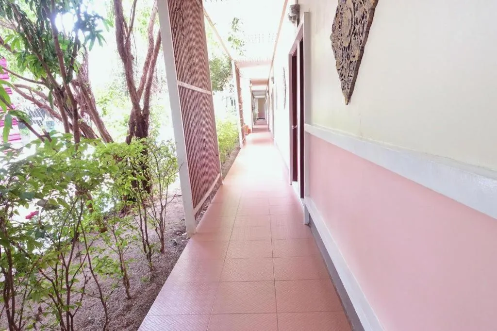 Baan Maesot Boutique Resort