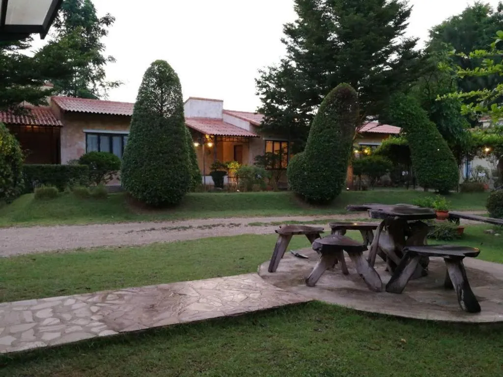 Villa Tuscany Country Resort