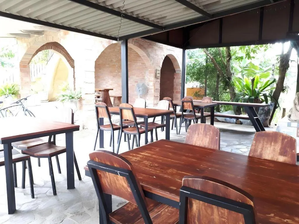 Villa Tuscany Country Resort