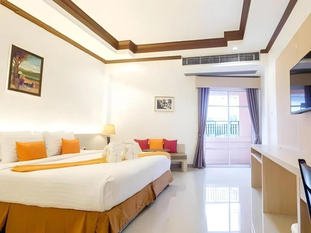 Bed in City Park Hotel