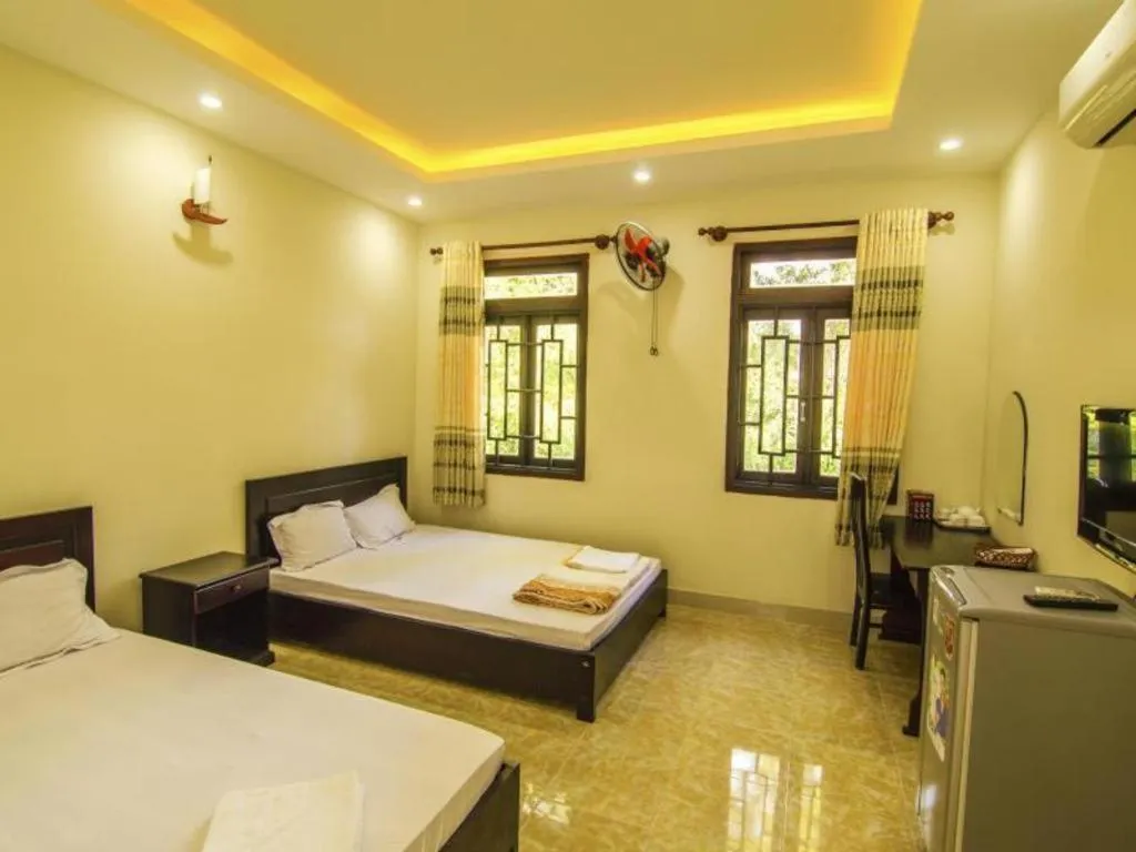 Bed in Lam Ha Resort