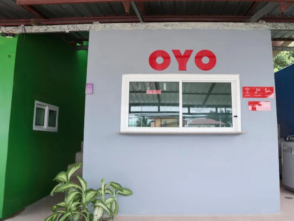 OYO 1075 The View at Naiyang
